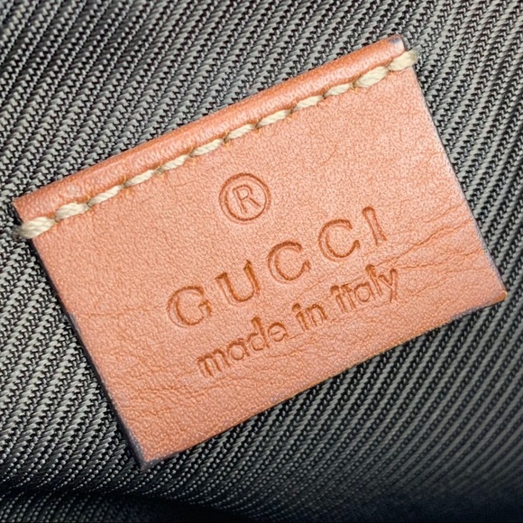 Gucci Zip Pouch - Picture 6 of 7